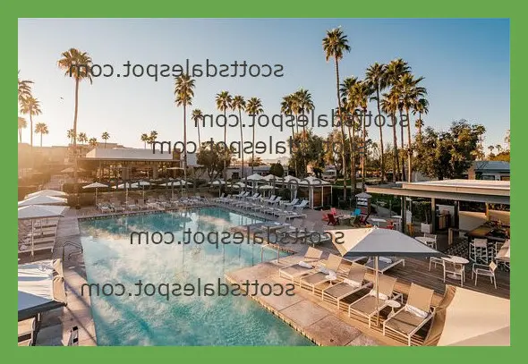 Best Scottsdale hotels with pools - luxury resort pool with mountain views